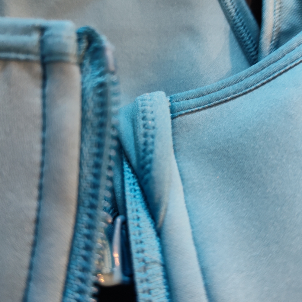Fabletics Light Blue Zip-Front Bra - Picture 3 of 8